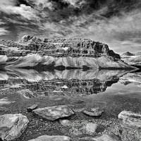 Канада-Алберта-Банф Национален парк Лейк езеро и планински пейзаж на Crowfoot от галерия Jaynes
